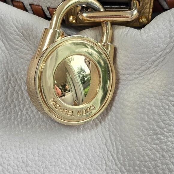 Large Cream and Brown  Michael Kors  Whipped Hamilton Bag - Picture 2 of 15